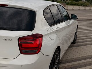 2012 BMW 1 серии 118i II (F20/F21), белый, 1100000 рублей, вид 5