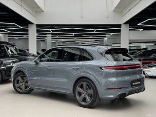 2024 Porsche Cayenne S III Рестайлинг, серый, 19920000 рублей, вид 5