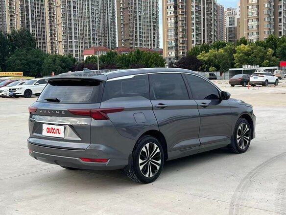 2022 Wuling Victory, серый, 1035000 рублей - вид 3