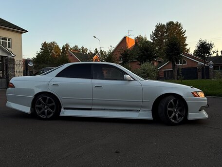 1994 Toyota Mark II VII (X90), серый, 800000 рублей, вид 4