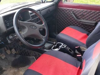 2001 Lada (ВАЗ) 2121 (4x4) I Рестайлинг, пурпурный, 125000 рублей, вид 3