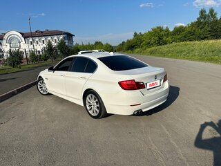 2013 BMW 5 серии 520i VI (F10/F11/F07), белый, 1600000 рублей, вид 5