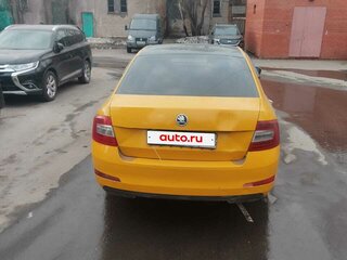 2016 Skoda Octavia III (A7), жёлтый, 420000 рублей, вид 2