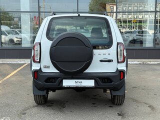 2026 Lada (ВАЗ) Niva Travel I Рестайлинг, белый, 1603000 рублей, вид 4