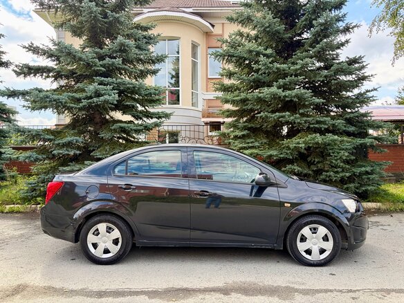 2013 Chevrolet Aveo II, чёрный - вид 7