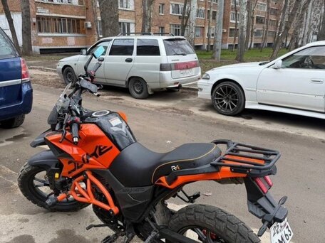 2024 Regulmoto Duke, оранжевый, 133000 рублей, вид 2