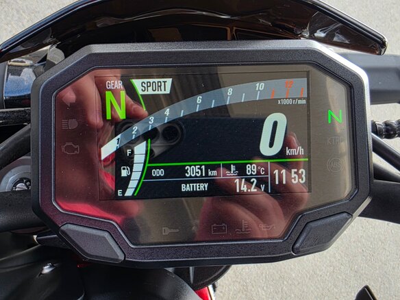 2021 Kawasaki Z 900, красный, 1000000 рублей - вид 17
