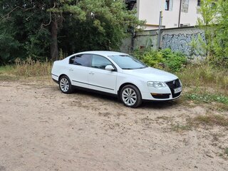 2010 Volkswagen Passat B6, белый, 690000 рублей, вид 5