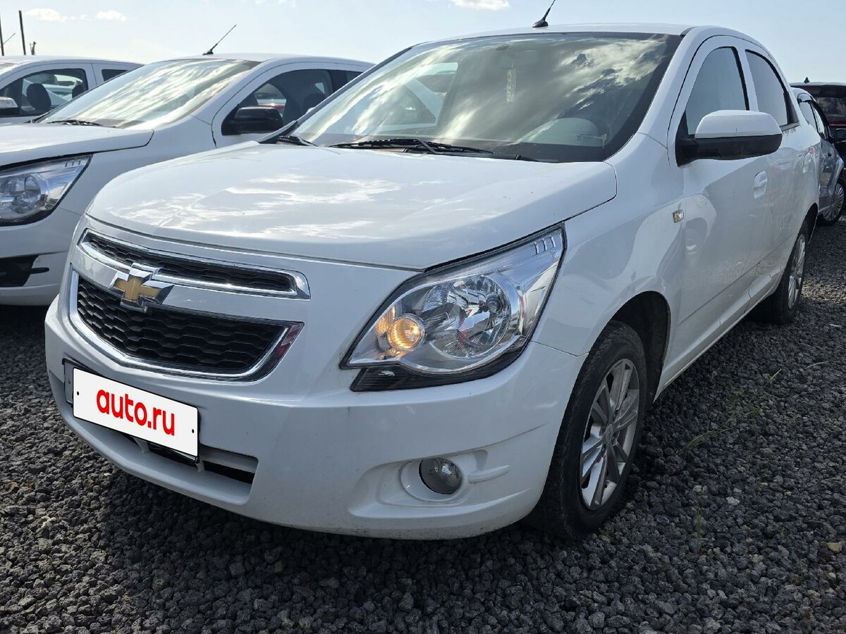 Открыть фотографии: Chevrolet Cobalt II Рестайлинг