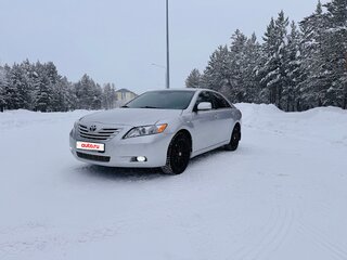 2006 Toyota Camry VI (XV40), серебристый, 900000 рублей, вид 2