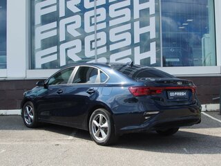 2020 Kia Cerato IV, синий, 1967000 рублей, вид 2
