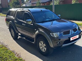 2011 Mitsubishi L200 IV, коричневый, 1700000 рублей, вид 3