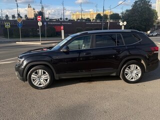 2018 Volkswagen Teramont I, чёрный, 3000000 рублей, вид 5