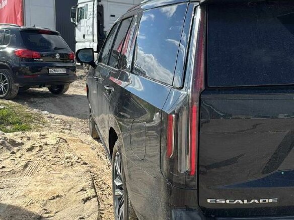 2023 Cadillac Escalade ESV V, чёрный, 12065000 рублей - вид 4