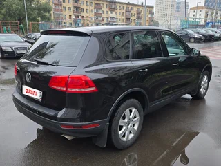 2016 Volkswagen Touareg II Рестайлинг, чёрный, 2450000 рублей, вид 5