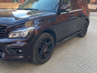 2016 Infiniti QX80 I Рестайлинг, красный, 4000000 рублей, вид 1