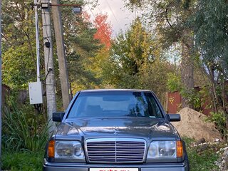 1994 Mercedes-Benz E-Класс 220 I (W124), серый, 670000 рублей, вид 2