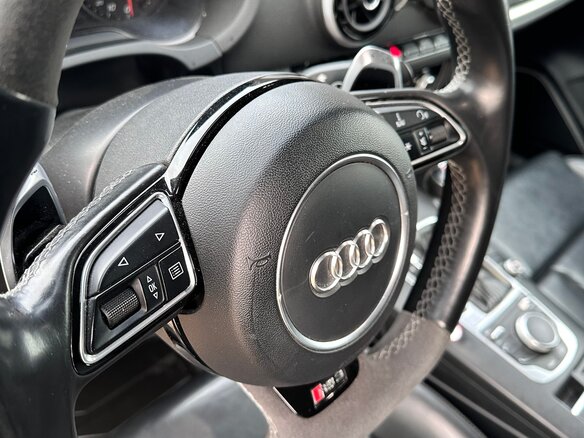 2016 Audi RS 3 II (8V), серый, 3500000 рублей - вид 10