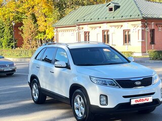 2018 Kia Sorento II Рестайлинг, белый, 1900000 рублей, вид 1
