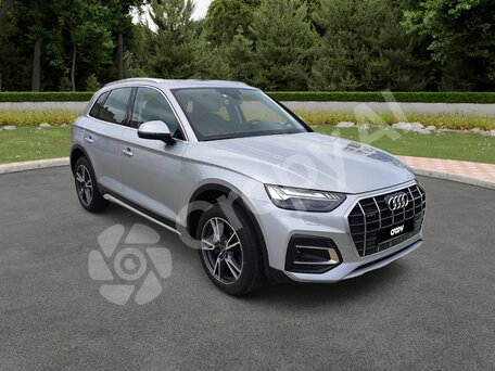 2021 Audi Q5 40 TDI II (FY) Рестайлинг, серебристый, 3150000 рублей, вид 1
