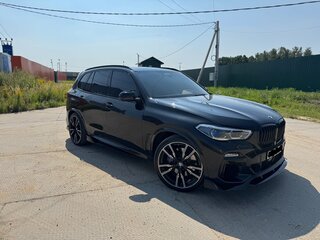 2018 BMW X5 M50d IV (G05/G18), чёрный, 5990000 рублей, вид 2
