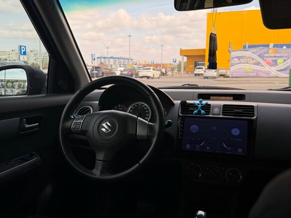 2007 Suzuki Swift AMT III, красный, 690000 рублей - вид 11