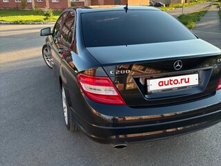 2010 Mercedes-Benz C-Класс 200 III (W204), чёрный, 1200000 рублей, вид 4