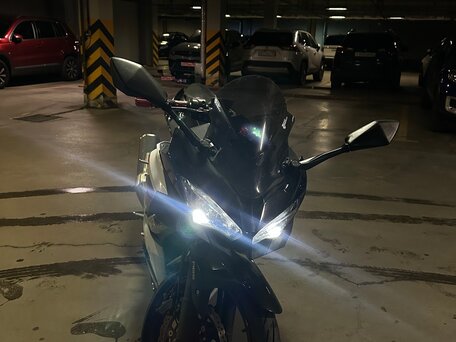 2019 Kawasaki Ninja 400, белый, 590000 рублей, вид 5