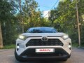 2020 Toyota RAV4 V (XA50), белый - вид 1