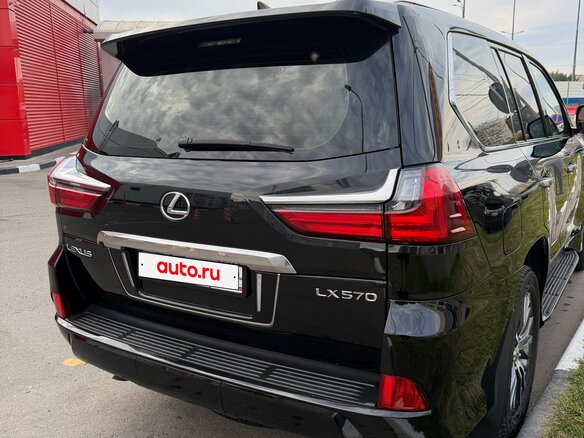 2019 Lexus LX 570 III Рестайлинг 2, чёрный, 9700000 рублей - вид 4