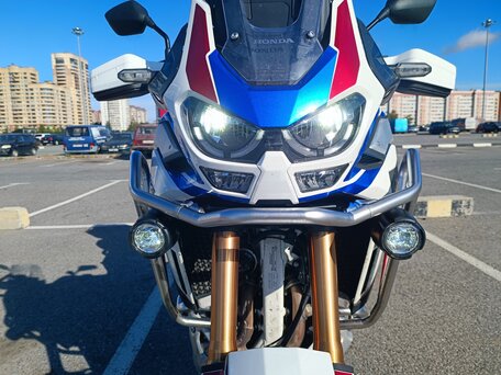 2020 Honda CRF 1100L Africa Twin, белый, 1710000 рублей, вид 1