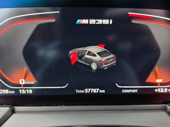 2021 BMW 2 серии Gran Coupe M235i xDrive F44, чёрный, 3680000 рублей - вид 13