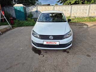 2017 Volkswagen Polo V Рестайлинг, белый, 810000 рублей, вид 4