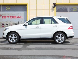 2013 Mercedes-Benz M-Класс 350 III (W166), белый, 1795000 рублей, вид 3