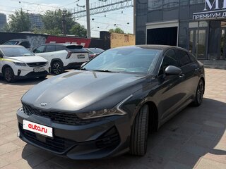 2020 Kia K5 III, серый, 2300000 рублей, вид 1