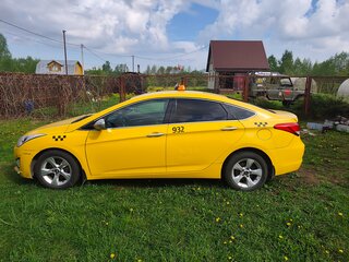 2013 Hyundai i40 I, жёлтый, 550000 рублей, вид 4