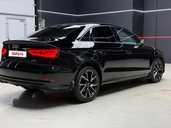 2014 Audi A3 III (8V), чёрный, 1000000 рублей - вид 8