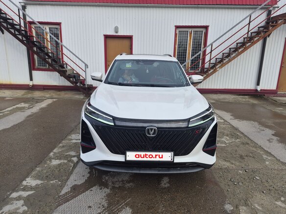 2022 Changan CS75 Plus II, белый, 2300000 рублей - вид 2
