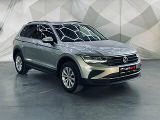 2021 Volkswagen Tiguan II Рестайлинг, серебристый, 1999000 рублей, вид 3