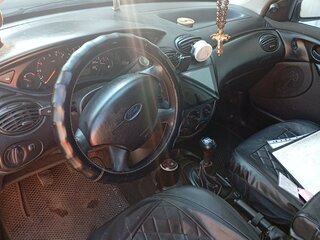 2004 Ford Focus I Рестайлинг, бежевый, 330000 рублей, вид 4