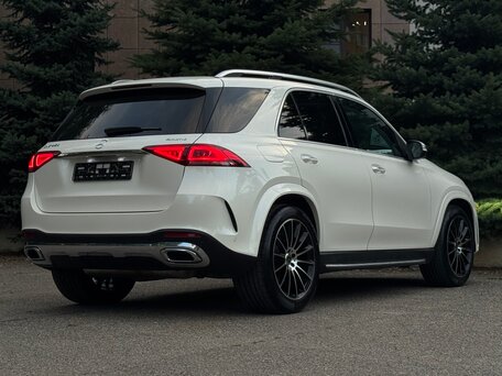 2019 Mercedes-Benz GLE 450 II (V167), белый, 7720000 рублей, вид 5