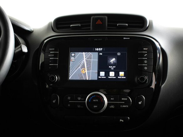 2017 Kia Soul II Рестайлинг, серый, 1499000 рублей - вид 13