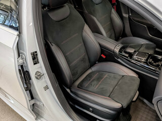 2021 Mercedes-Benz A-Класс AMG 35 AMG II (W177), белый, 3140000 рублей, вид 4