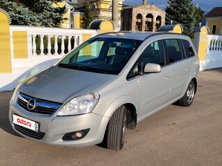 2011 Opel Zafira B Рестайлинг, бежевый, 650000 рублей, вид 1