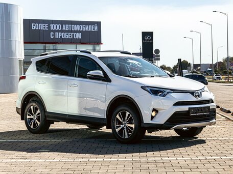 2019 Toyota RAV4 IV (XA40) Рестайлинг, белый, 2235000 рублей, вид 3