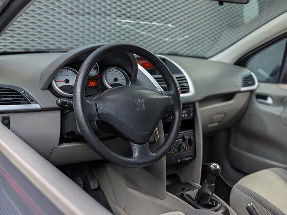 2008 Peugeot 207 I, серый - вид 7