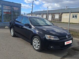 2013 Volkswagen Jetta VI, чёрный, 799000 рублей, вид 4