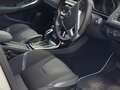 2017 Volvo V40 II Рестайлинг, белый, 1650000 рублей - вид 4