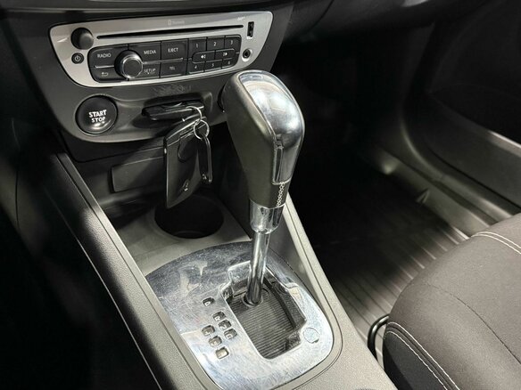 2016 Renault Fluence I Рестайлинг, коричневый, 690000 рублей - вид 18