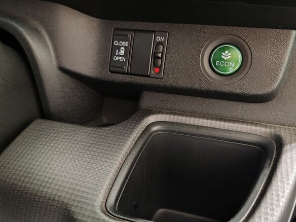 2015 Honda Stepwgn Spada V, серый, 1870000 рублей - вид 19